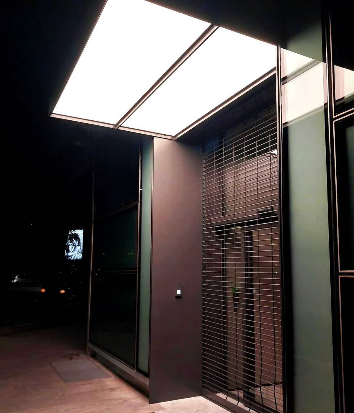 Storefront canopy using large illuminated light panels